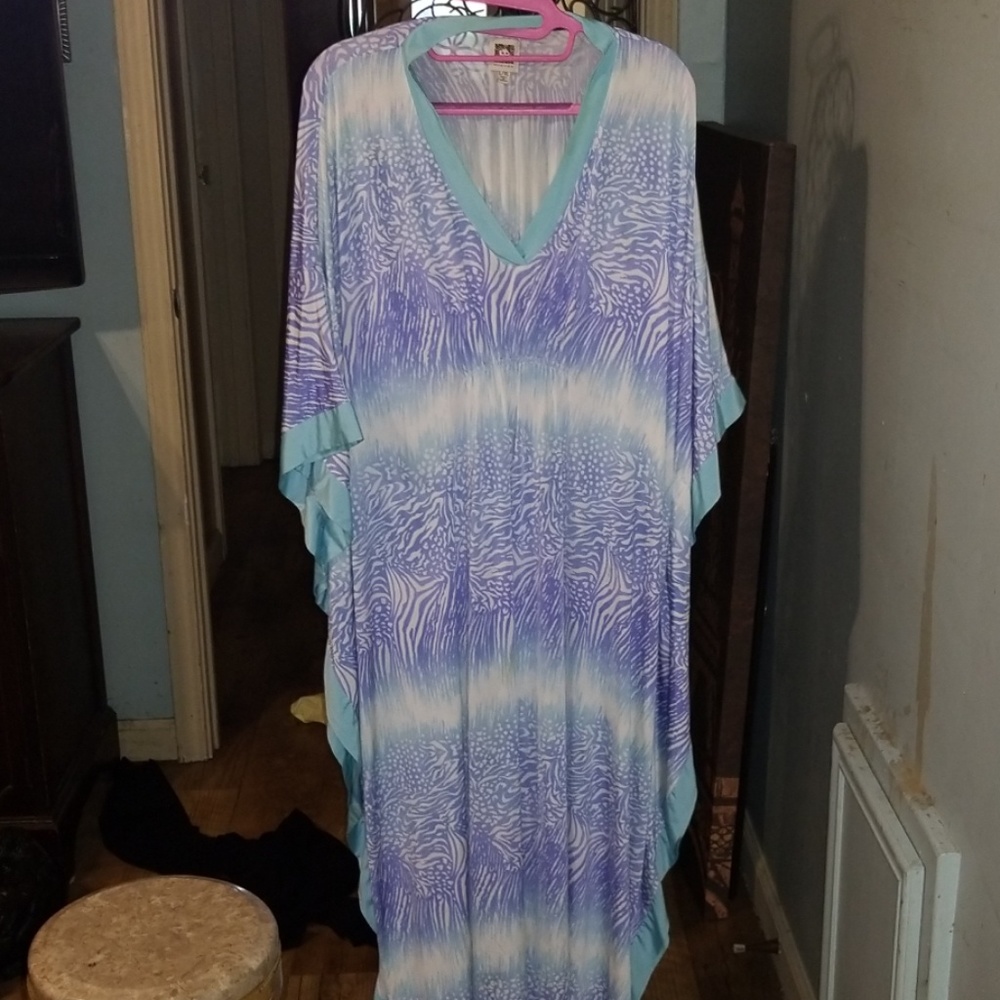 And Klein XL kimono like nightgown very soft